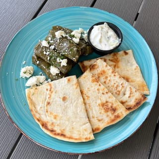 Dolmas (appetizer)
