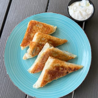 Spanakopita (appetizer)